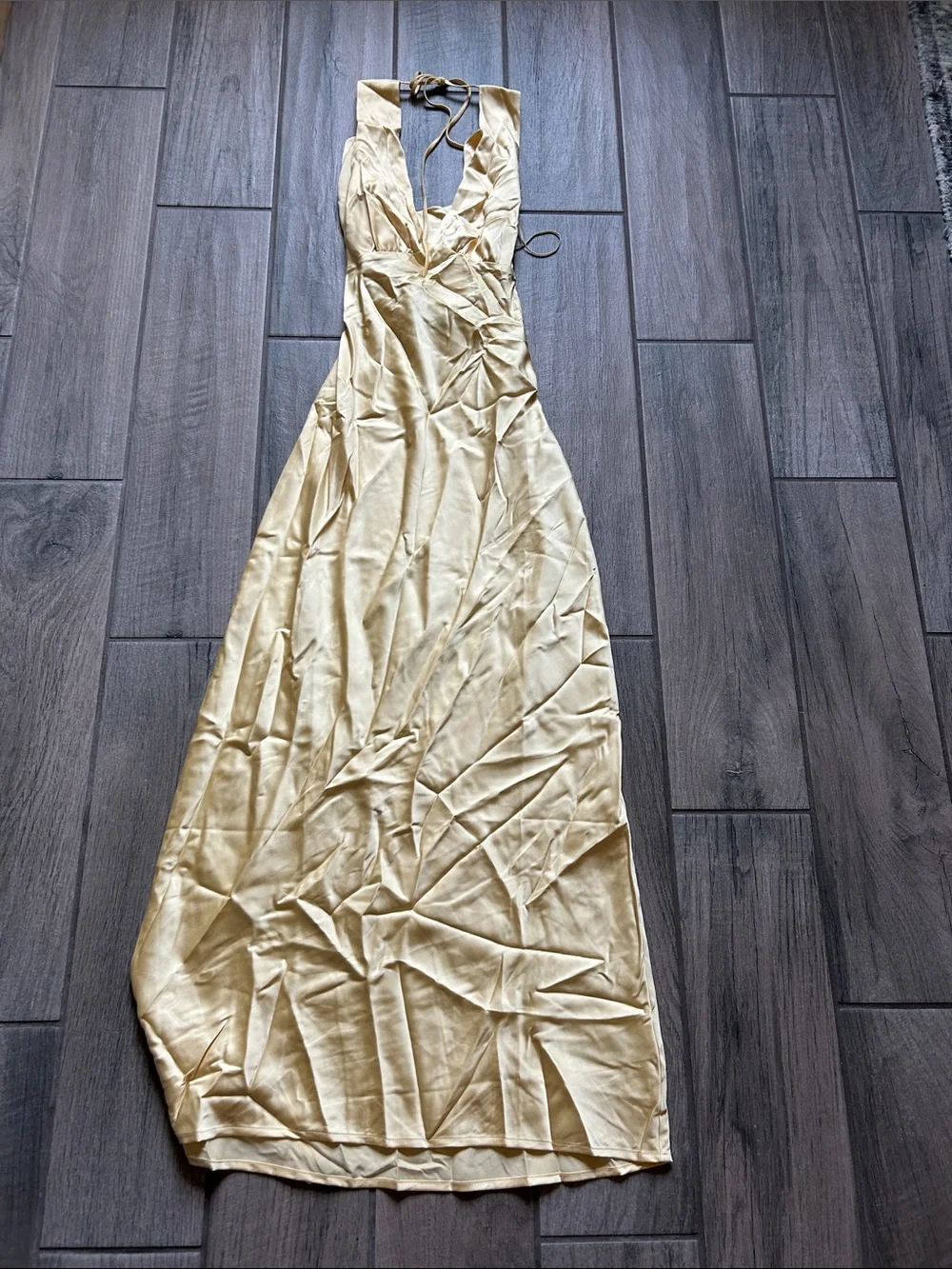 Abercrombie & Fitch Pale Yellow Satin Halter Maxi Dress